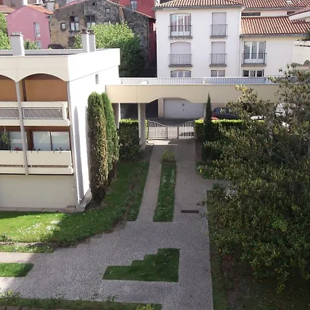 Les Remparts Clermont-Ferrand